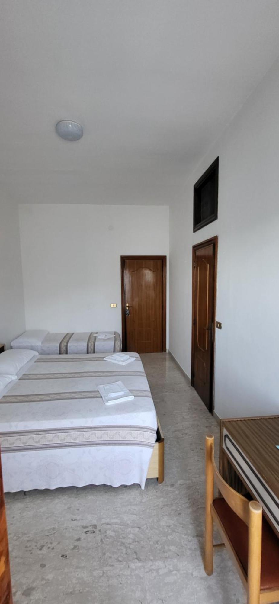 Da Carlino Hotel Peschici Bagian luar foto